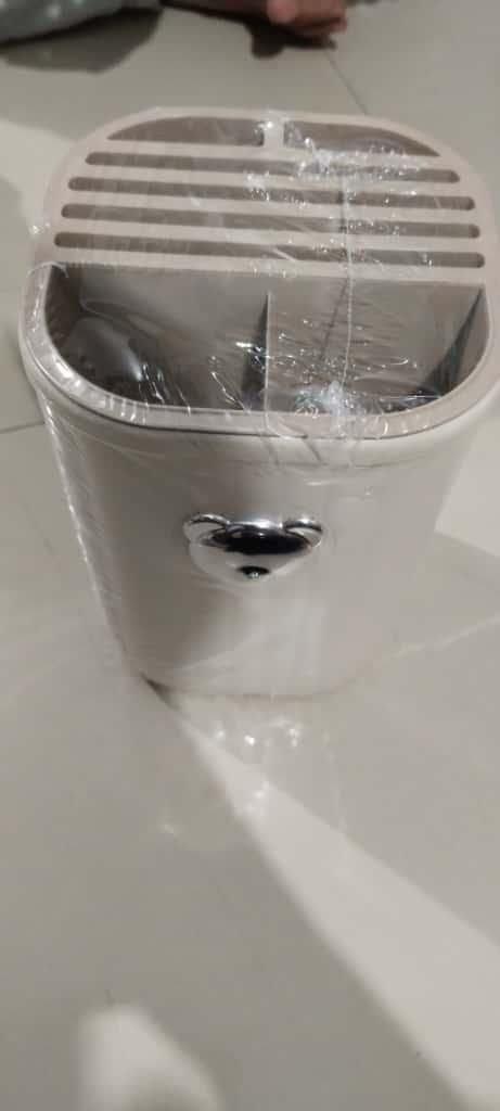 Multifunctional Knife Holder